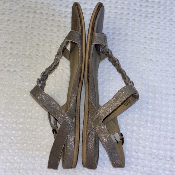 ANTHROPOLOGIE LATIGO Dreamy 8.5 Leather Flat Sandals Neutral Metallic Taupe Gray - Picture 13 of 16